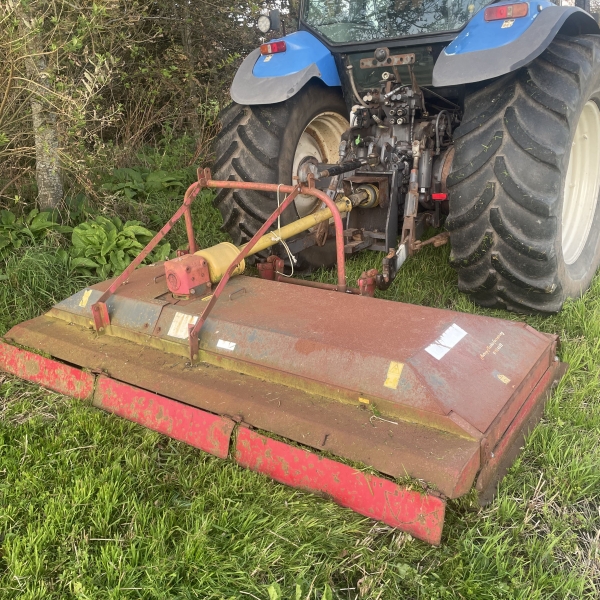 klipper monteret på brugt traktor